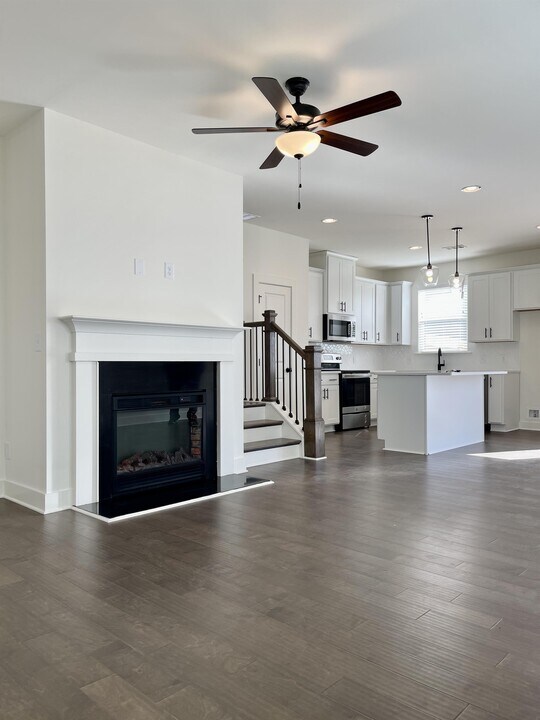 54 Auburn Crossing Dr in Auburn, GA - Building Photo