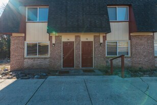 Peach Tree Townhomes