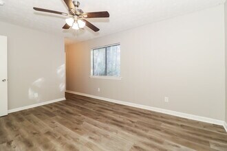 5427 Covent Way in Lithonia, GA - Building Photo - Building Photo