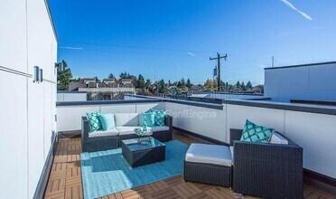 9227B 16th Ave SW in Seattle, WA - Building Photo - Building Photo