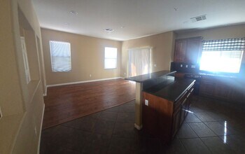 9503 Log Jam St in Las Vegas, NV - Building Photo - Building Photo