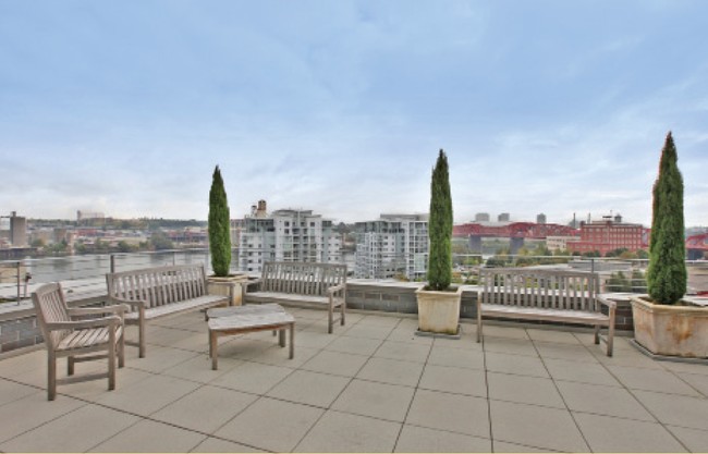 The Pinnacle Condominiums in Portland, OR - Foto de edificio - Other