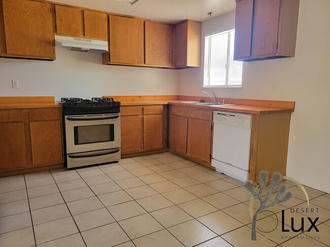 property at 5827 Bagley Ave
