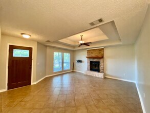 511 April Dr in Lufkin, TX - Building Photo - Building Photo