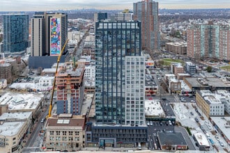 Stella in New Rochelle, NY - Foto de edificio - Building Photo