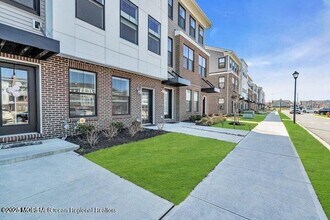 50 Midway Rd S in Tinton Falls, NJ - Building Photo - Building Photo