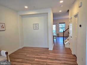 8245 Macintosh Ct in Jessup, MD - Building Photo - Building Photo