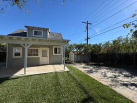 1740 Whitefield Rd in Pasadena, CA - Building Photo