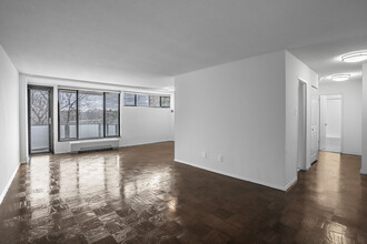 Calvert House Apartments in Washington, DC - Foto de edificio - Interior Photo