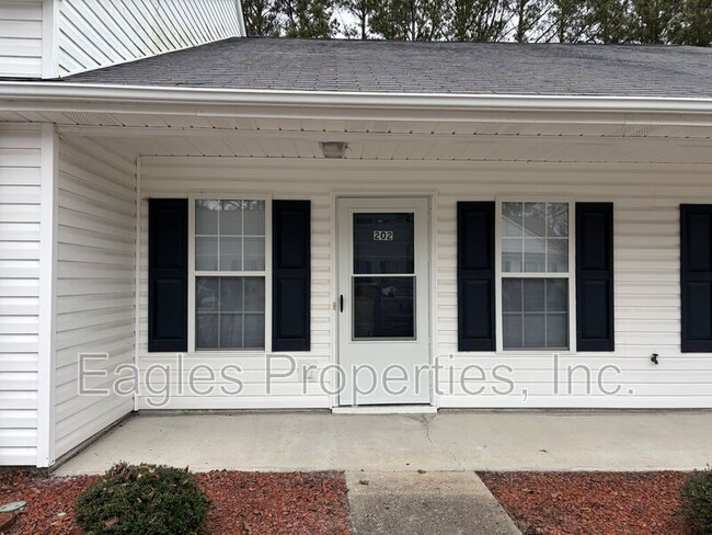 property at 271 Sheridan Forest Rd