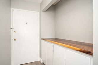 215 Piedmont Ave NE in Atlanta, GA - Foto de edificio - Building Photo