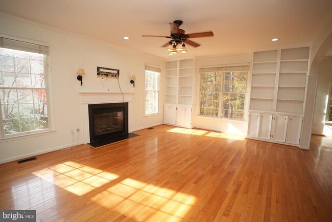 23293 Misty Pond Ln in California, MD - Building Photo - Building Photo