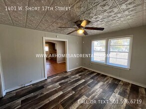 1401 W Short 17th St in North Little Rock, AR - Building Photo - Building Photo