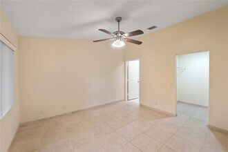 4935 SW 32nd Ave in Fort Lauderdale, FL - Building Photo - Building Photo