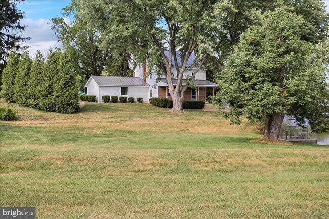 233 Hetrick Rd in Bernville, PA - Building Photo - Building Photo