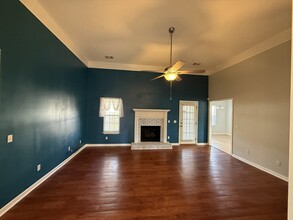 100 Englewood Ct in Bonaire, GA - Building Photo - Building Photo