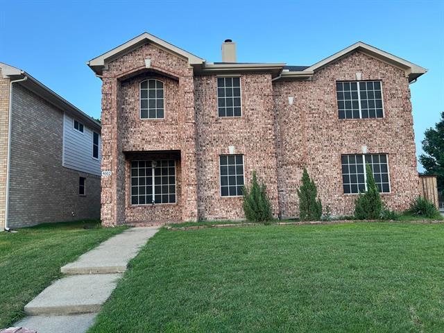 4002 Evinrude Dr
