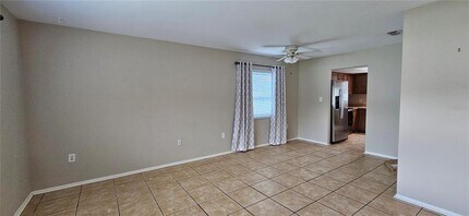 2842 Indianwood Dr in Sarasota, FL - Building Photo - Building Photo