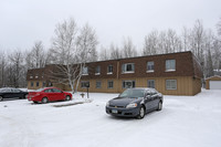 Kenwood Apartments in Hoyt Lakes, MN - Foto de edificio - Building Photo