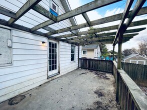 1422 S Lincoln St in Bloomington, IN - Building Photo - Building Photo