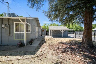 4110 43rd St in Sacramento, CA - Building Photo - Building Photo