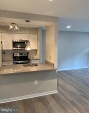 9904 Hellingly Pl in Montgomery Village, MD - Building Photo - Building Photo