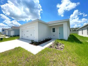 5447 Maddie Dr in Haines City, FL - Building Photo - Building Photo