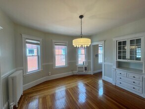 86 Morrison Ave, Unit 3 in Somerville, MA - Foto de edificio - Building Photo