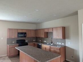 11439 Northam Dr in Tomball, TX - Building Photo - Building Photo