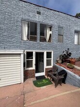 325 35th St in Manhattan Beach, CA - Building Photo - Building Photo