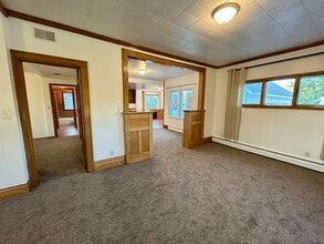 3306 11th St NE in Austin, MN - Building Photo - Building Photo