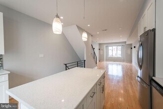 2322 Alter St in Philadelphia, PA - Building Photo - Building Photo
