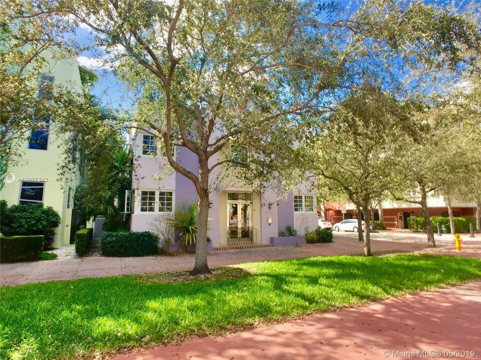 260 Euclid Ave in Miami Beach, FL - Foto de edificio