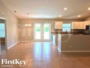 12177 Helios Ave in Port Charlotte, FL - Building Photo - Building Photo