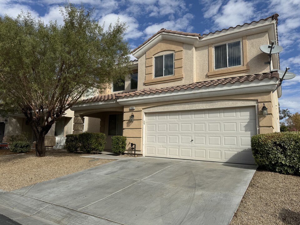 266 Rolling Springs Dr in Las Vegas, NV - Building Photo