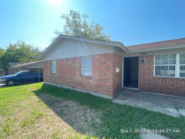 1114 Cherrywood Dr in Garland, TX - Building Photo