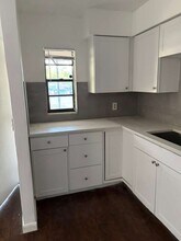 1206 E 99th Ave in Tampa, FL - Building Photo - Building Photo