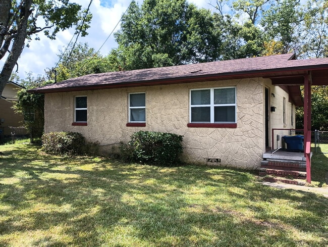 property at 5644 Mahalia dr