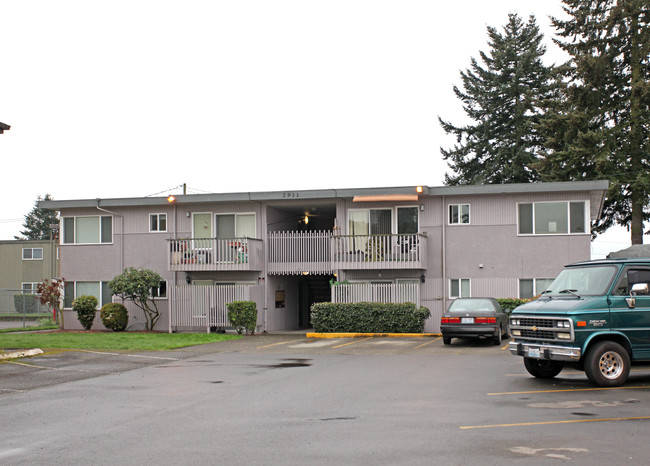 Cedarcrest Apartments