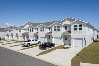 Indigo Townhomes in Gulf Breeze, FL - Foto de edificio - Building Photo