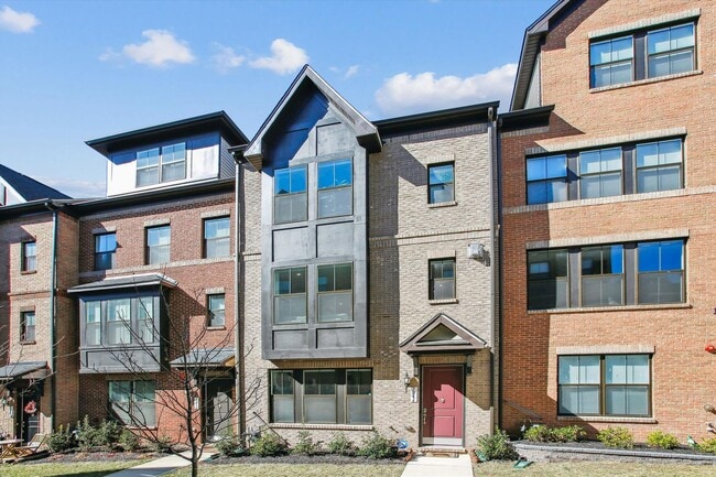 7314 Mountaineer Dr in Alexandria, VA - Building Photo - Building Photo