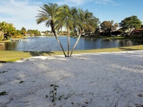 1361 Sandpiper Blvd in Homestead, FL - Building Photo - Building Photo