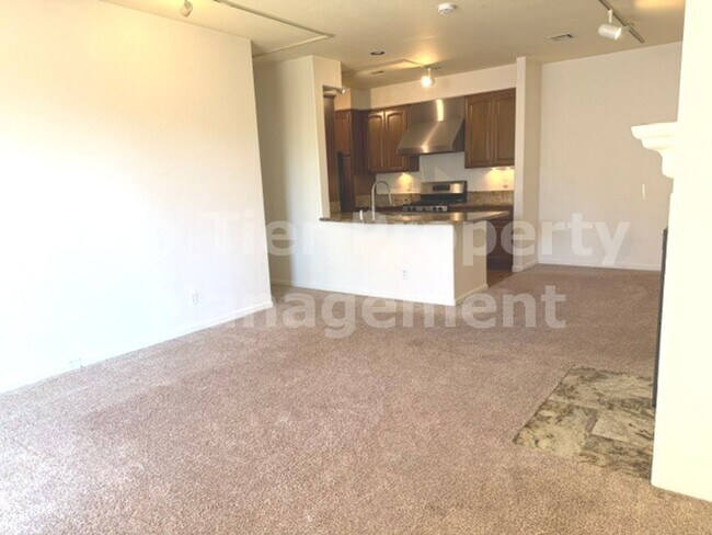 3574 Caminito El Rincon in San Diego, CA - Building Photo - Building Photo