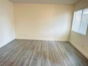 2792 Eldora Cir in Las Vegas, NV - Building Photo - Building Photo