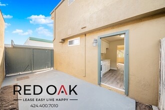 4900 Clair Del Ave in Long Beach, CA - Building Photo - Building Photo