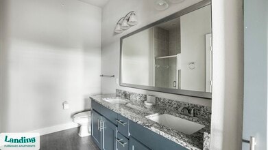 18101 Point Lookout Dr, Unit 350 in Houston, TX - Foto de edificio - Building Photo