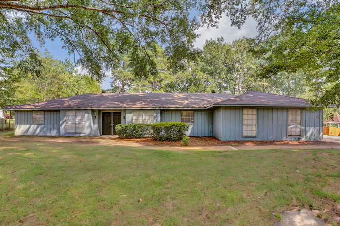 158 Chasewood Dr in Jackson, MS - Building Photo