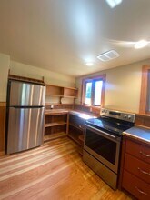 2431 WA-141 in Trout Lake, WA - Building Photo - Building Photo