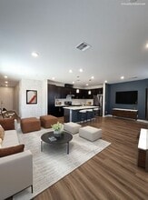 1368 Mesquite Dr in Vista, CA - Building Photo - Building Photo