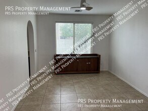 1719 E Dubois Ave in Gilbert, AZ - Building Photo - Building Photo
